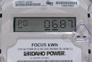 an Idaho Power Focus meter showing peak demand